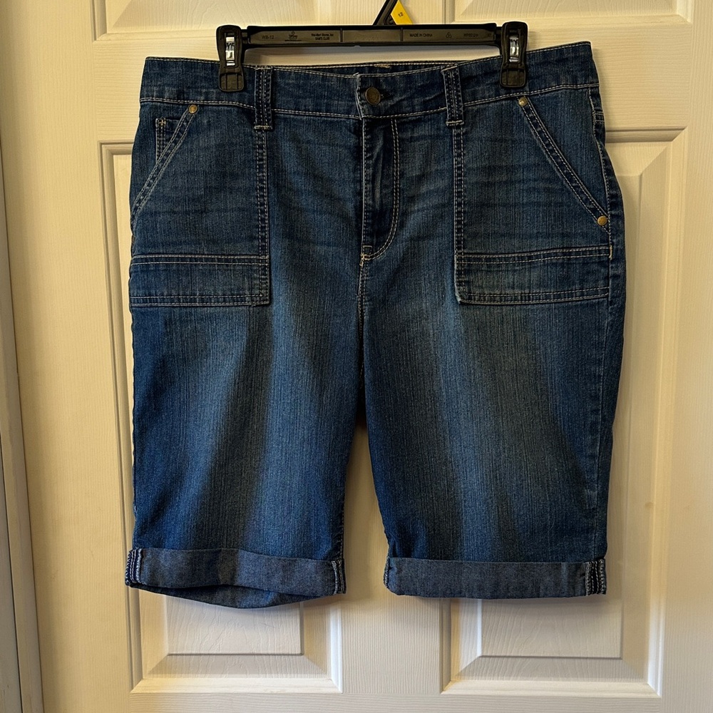 Gloria Vanderbilt Bermuda Denim Shorts